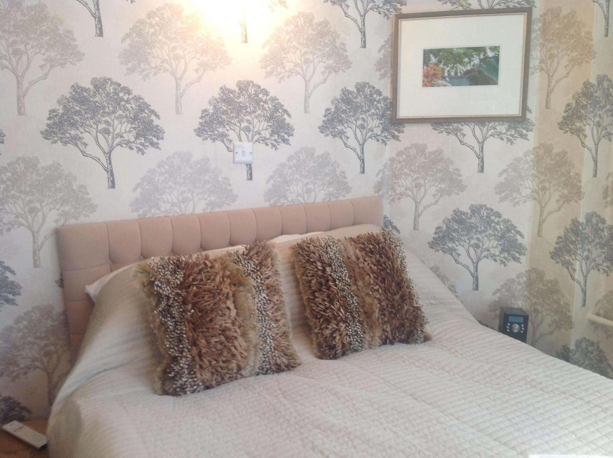 The Cherry Tree Guest House 이스트본 외부 사진